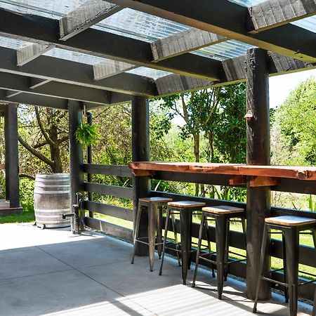 Black Cottage Boutique Acommodation Havelock North Bagian luar foto