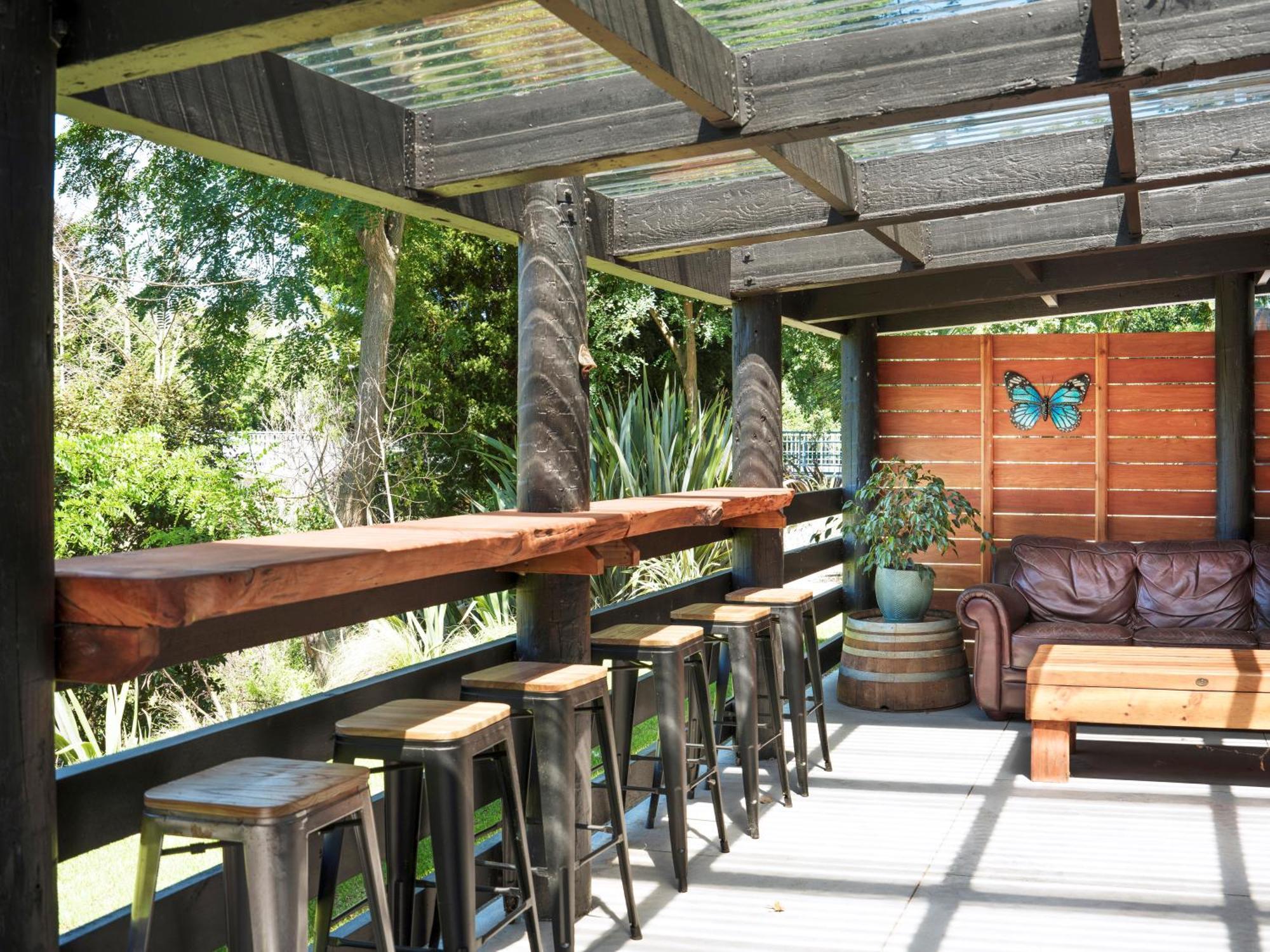 Black Cottage Boutique Acommodation Havelock North Bagian luar foto